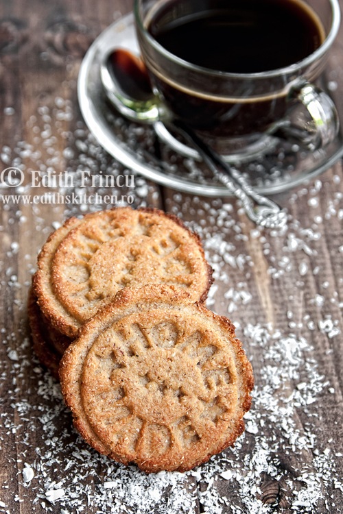 biscuiti252520cu252520cocos2525202 thumb25255B325255D - BISCUITI DUKAN CU COCOS